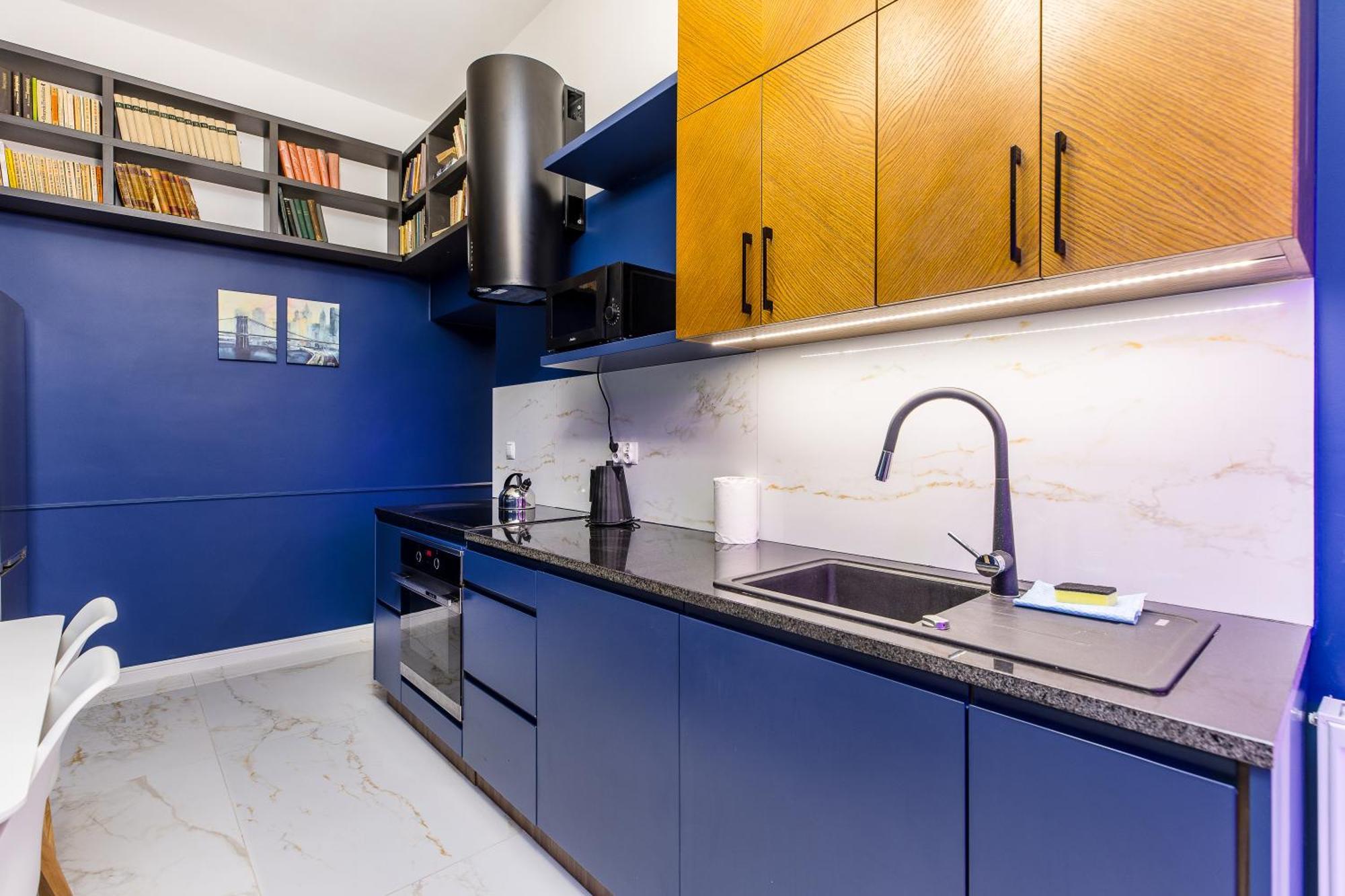 Two-Bedroom Apartment City View